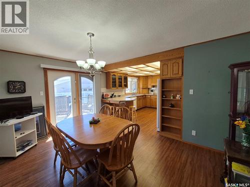 246 Battleford Trail, Swift Current, SK - Indoor Photo Showing Dining Room