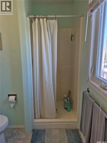 246 Battleford Trail, Swift Current, SK - Indoor Photo Showing Bathroom