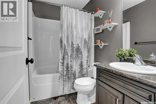 5130 Anthony Way, Regina, SK - Indoor Photo Showing Bathroom