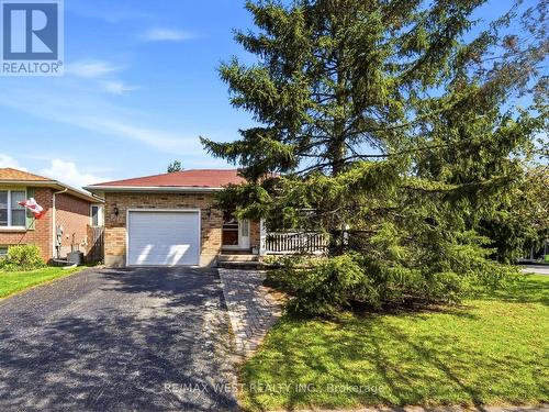 7917 ETHEL STREET  Niagara Falls, ON L2H 2Z8