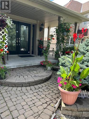 1109 Keswick Court, Oshawa, ON - Outdoor With Deck Patio Veranda