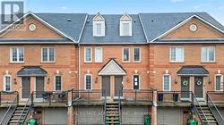 39 - 3895 DOUG LEAVENS BOULEVARD  Mississauga, ON L5N 7G1