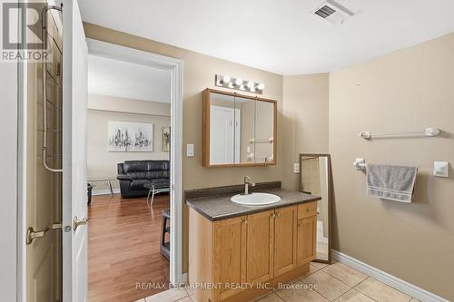 407 - 4006 Kilmer Drive, Burlington, ON - Indoor Photo Showing Bathroom