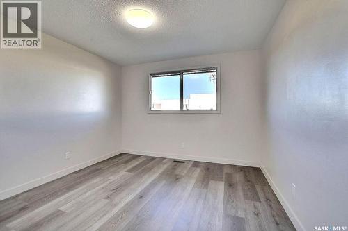 31 Mackenzie Way, Regina, SK - Indoor Photo Showing Other Room