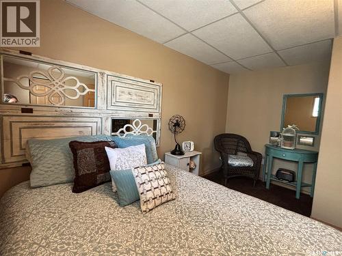 404 Herbert Street, Maple Creek, SK - Indoor Photo Showing Bedroom