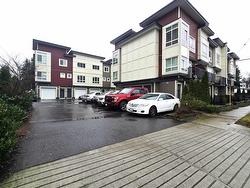 11 32138 GEORGE FERGUSON WAY Abbotsford, BC V2T 2K6