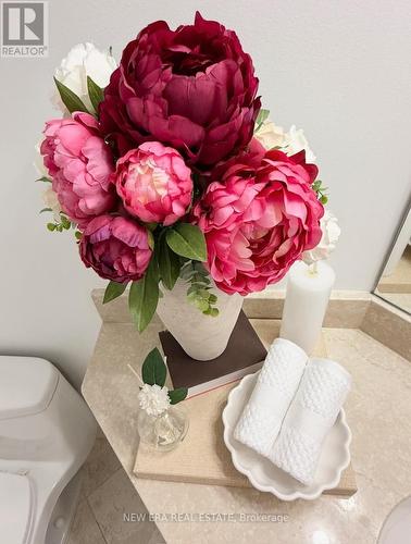 602 - 10 Bellair Street, Toronto, ON - Indoor Photo Showing Bathroom