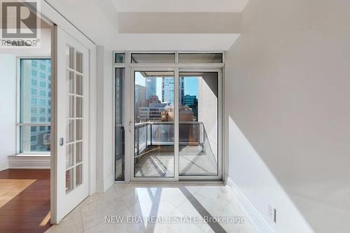 602 - 10 Bellair Street, Toronto, ON - Indoor Photo Showing Other Room