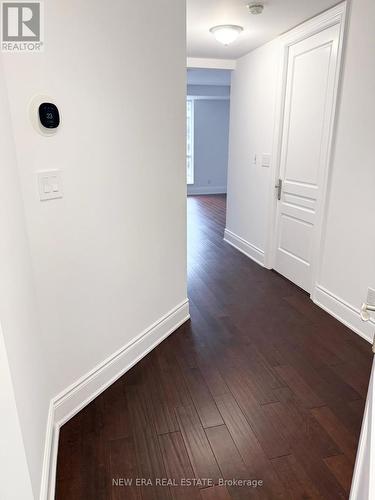 602 - 10 Bellair Street, Toronto, ON - Indoor Photo Showing Other Room