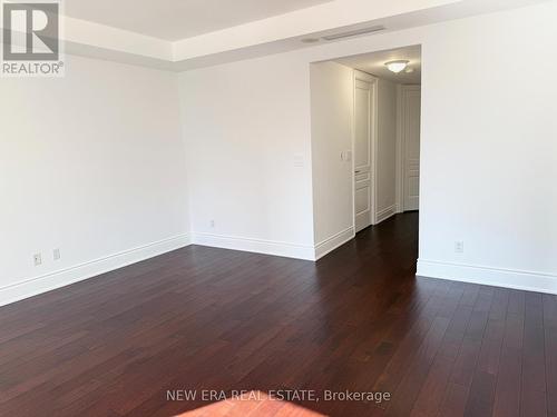 602 - 10 Bellair Street, Toronto, ON - Indoor Photo Showing Other Room