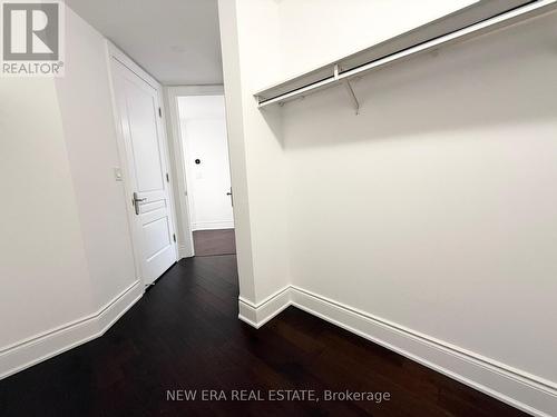 602 - 10 Bellair Street, Toronto, ON - Indoor