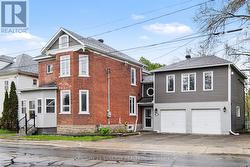 13 LOMBARD STREET Smiths Falls, ON K7A 4E8