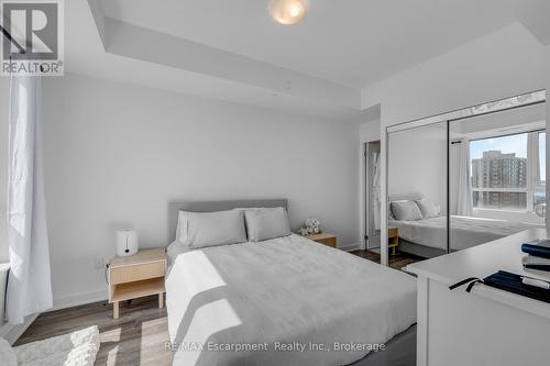 704 - 2007 James Street, Burlington (Brant), ON - Indoor Photo Showing Bedroom