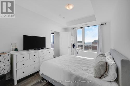 704 - 2007 James Street, Burlington (Brant), ON - Indoor Photo Showing Bedroom