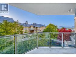 401 5860 DOVER CRESCENT  Richmond, BC V7C 5S6