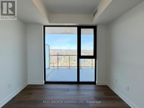2075 Lakeshore Road, Burlington, ON - Indoor Photo Showing Other Room
