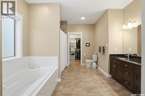 211 Trimble Lane, Saskatoon, SK - Indoor Photo Showing Bathroom