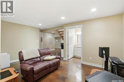 211 Trimble Lane, Saskatoon, SK - Indoor