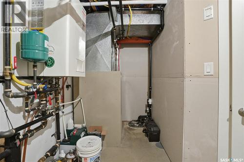 211 Trimble Lane, Saskatoon, SK - Indoor Photo Showing Other Room