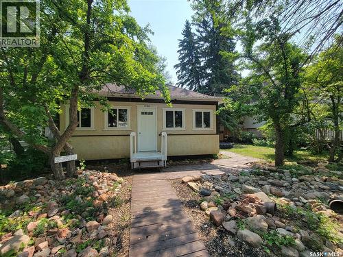 1162 104th STREET  North Battleford, SK S9A 1N6