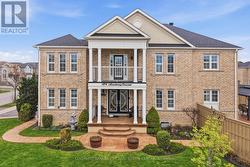 124 ARMSTRONG CRESCENT Bradford West Gwillimbury, ON L3Z 0L3