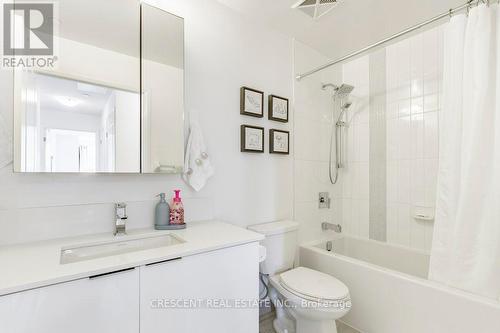 Th101 - 99 Eagle Rock Way, Vaughan, ON - Indoor Photo Showing Bathroom