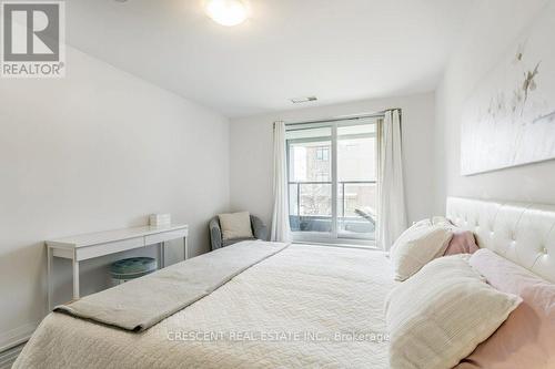 Th101 - 99 Eagle Rock Way, Vaughan, ON - Indoor Photo Showing Bedroom
