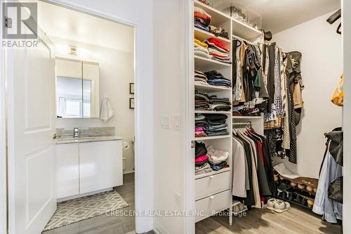 Th101 - 99 Eagle Rock Way, Vaughan, ON - Indoor With Storage