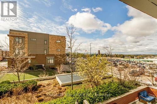 Th101 - 99 Eagle Rock Way, Vaughan, ON - Outdoor