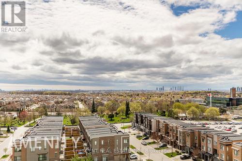 Th101 - 99 Eagle Rock Way, Vaughan, ON - Outdoor With View