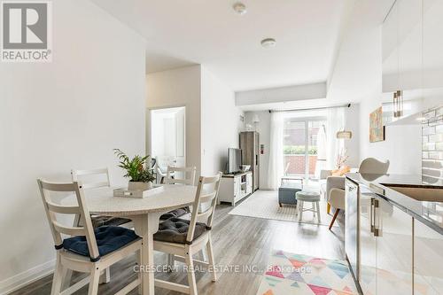 Th101 - 99 Eagle Rock Way, Vaughan, ON - Indoor Photo Showing Dining Room