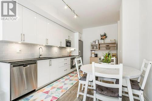 Th101 - 99 Eagle Rock Way, Vaughan, ON - Indoor Photo Showing Dining Room