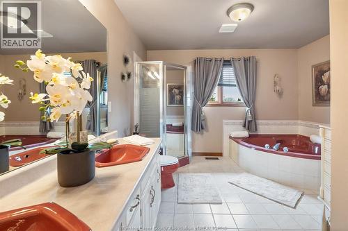 12314 Funaro Crescent, Tecumseh, ON - Indoor Photo Showing Bathroom