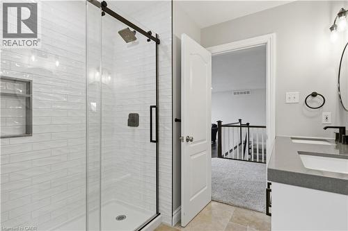 309 Schooner Crescent, Waterloo, ON - Indoor Photo Showing Bathroom