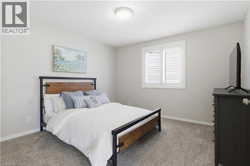309 Schooner Crescent, Waterloo, ON - Indoor Photo Showing Bedroom