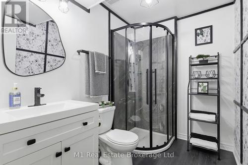 75 Arlington Crescent, Guelph (Pineridge/Westminster Woods), ON - Indoor Photo Showing Bathroom