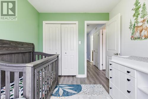 75 Arlington Crescent, Guelph (Pineridge/Westminster Woods), ON - Indoor Photo Showing Bedroom
