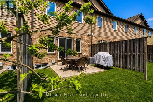 75 Arlington Crescent, Guelph (Pineridge/Westminster Woods), ON - Outdoor With Deck Patio Veranda With Exterior