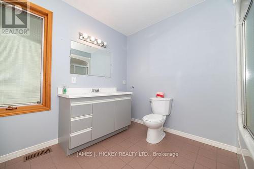224 Thomas Street, Deep River, ON - Indoor Photo Showing Bathroom