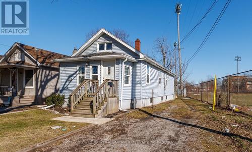 108 BURGAR STREET  Welland (Welland Downtown), ON L3B 2S8