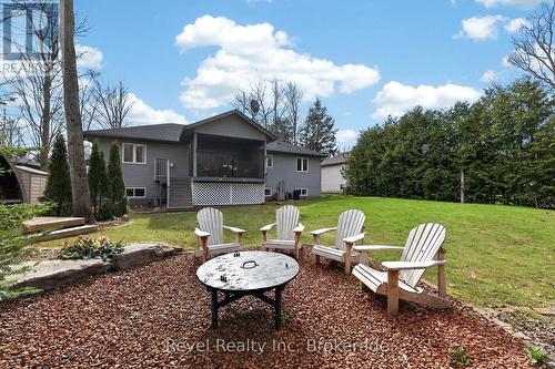 87 Trout Lane, Tiny, ON - Outdoor