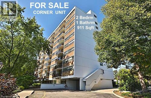 212 KERR Street Unit# 702  Oakville, ON L6K 3B1