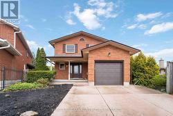 10 DONEGEL PLACE  Hamilton (Bruleville), ON L9A 4Z6