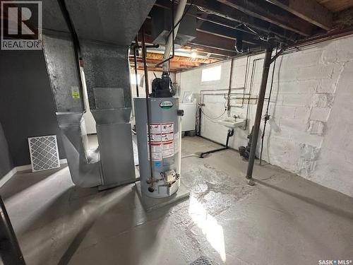 16 Mcculloch Street, Fillmore, SK - Indoor Photo Showing Basement