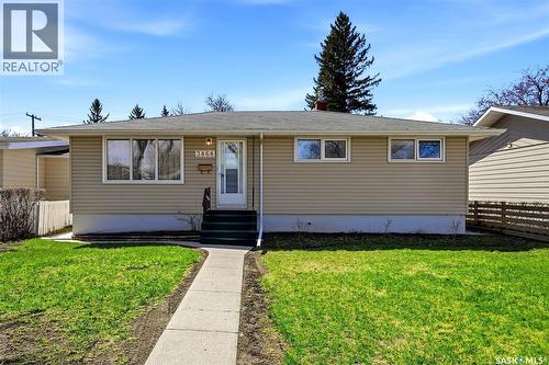 3868 Athol STREET  Regina, SK S4S 3J1