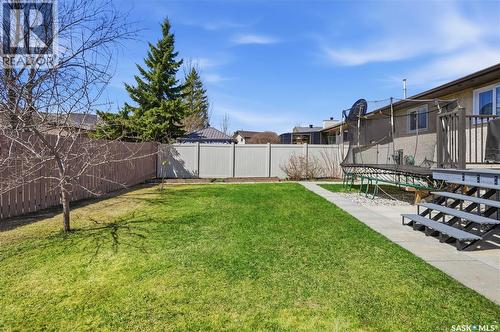6547 Hird Crescent, Regina, SK - Outdoor