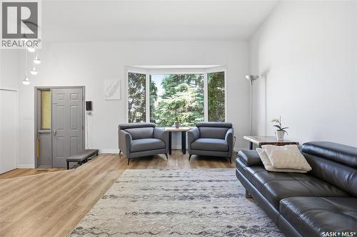 6547 Hird Crescent, Regina, SK - Indoor Photo Showing Other Room