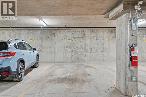 113 110 Armistice Way, Saskatoon, SK - Indoor Photo Showing Garage