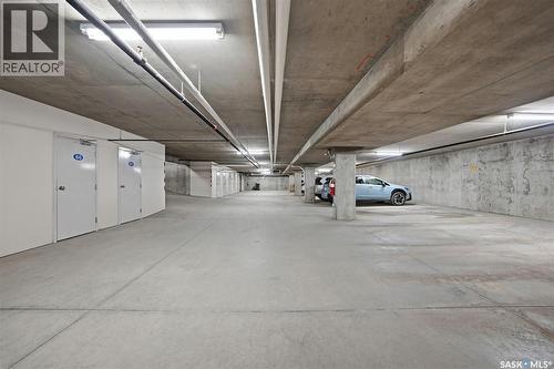 113 110 Armistice Way, Saskatoon, SK - Indoor Photo Showing Garage