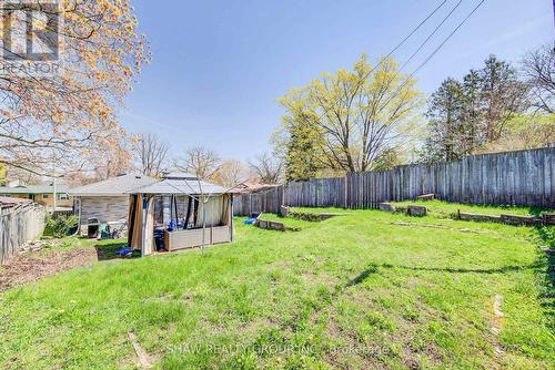 216 Hungerford Road, Cambridge, ON - Outdoor With Backyard